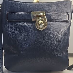 Michael Kors Navy Hamilton‎ Traveler Leather Bag with Gold Accent ***EUC***